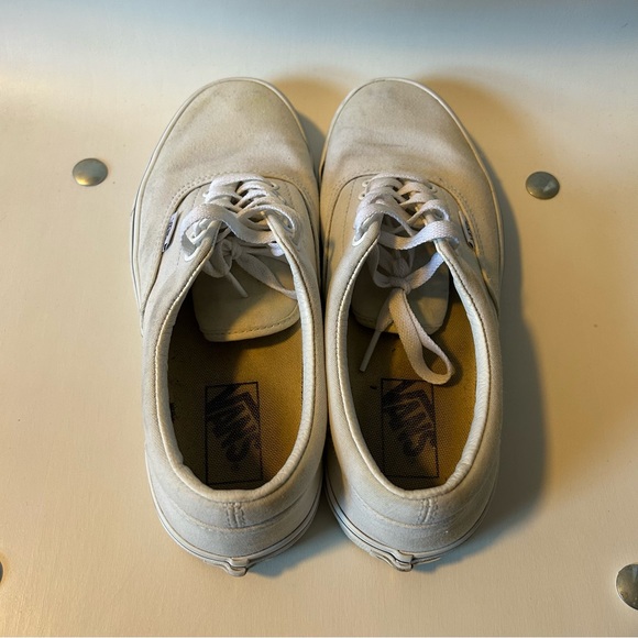 Vans Cream Sneakers with Canvas Upper and Rubber Sole - Picture 2 of 6